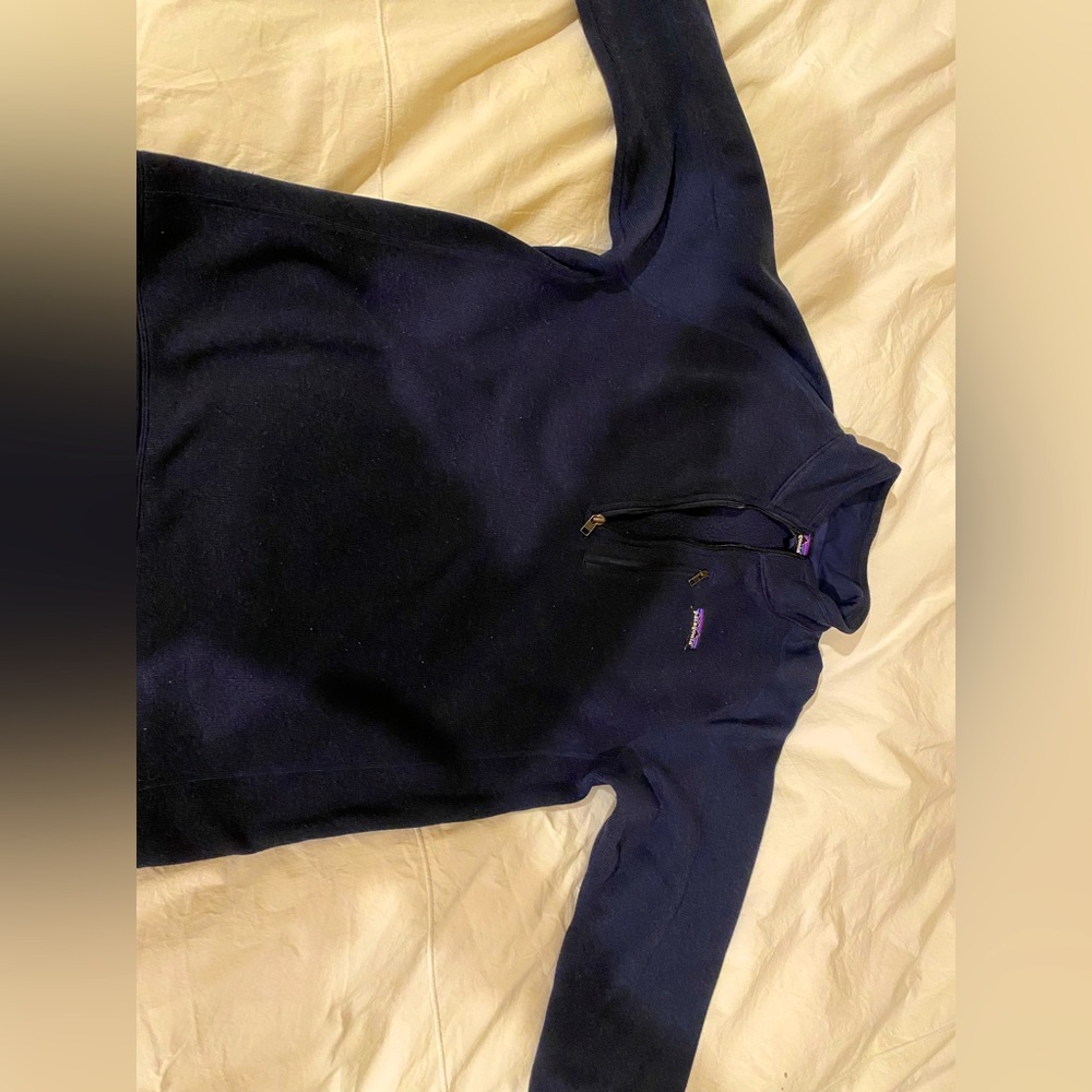 Men’s Patagonia sweater